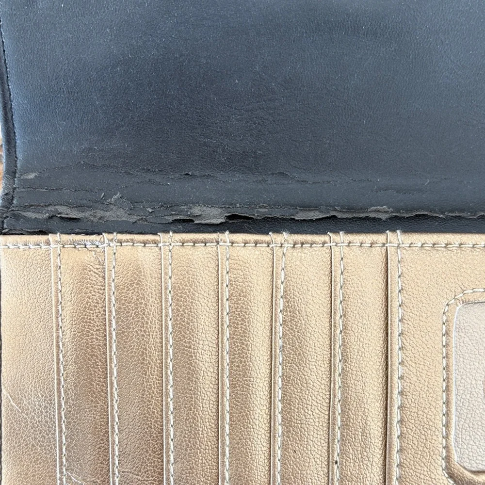 Loungefly Stylish Snow White Women's Clutch